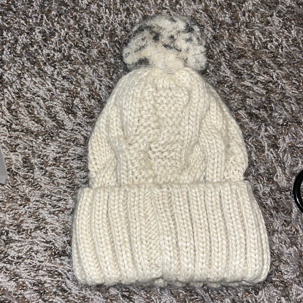 Beige beanie